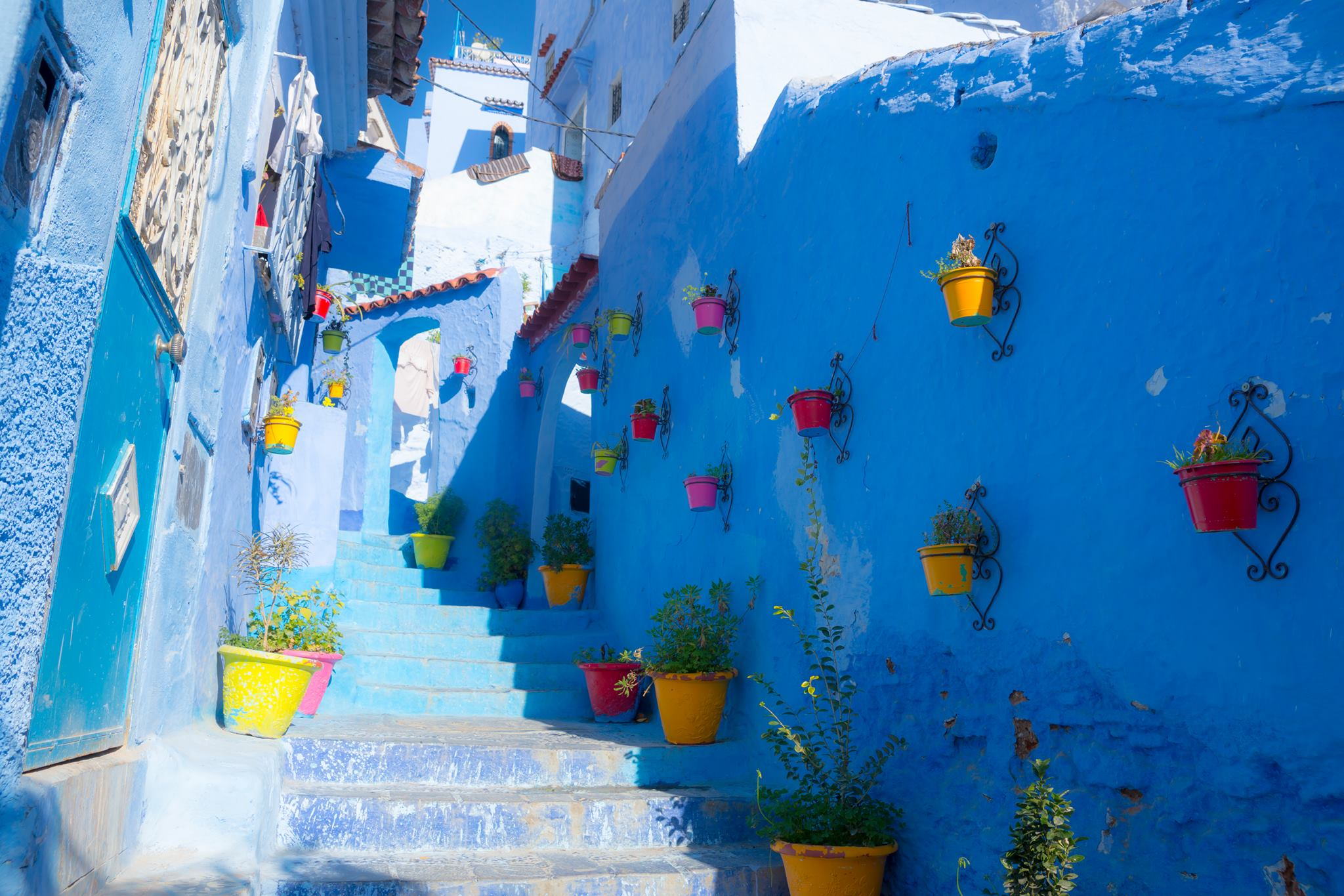 遠い中東の乾いた大地で異文化を肌に感じる